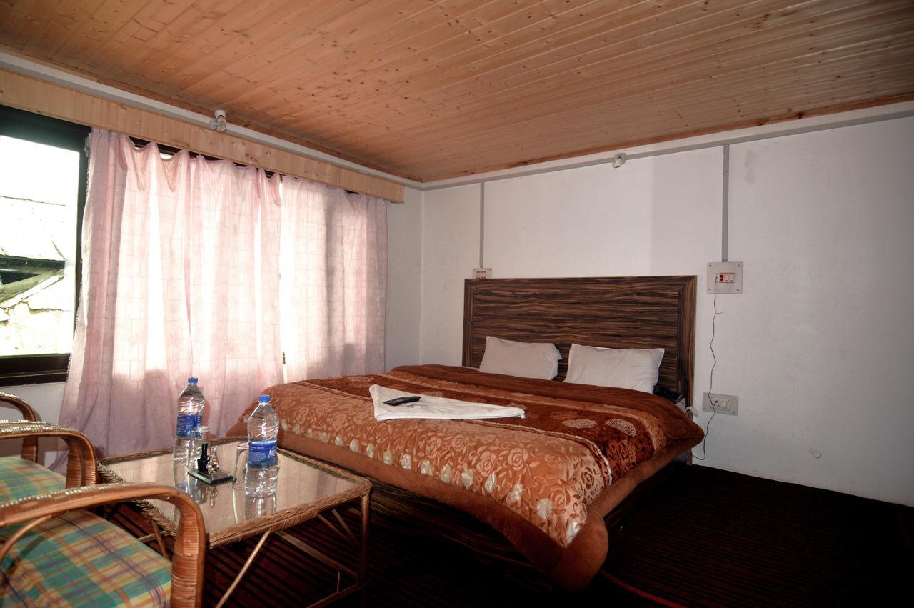 Kashmir House Hotel Pahalgām Екстериор снимка