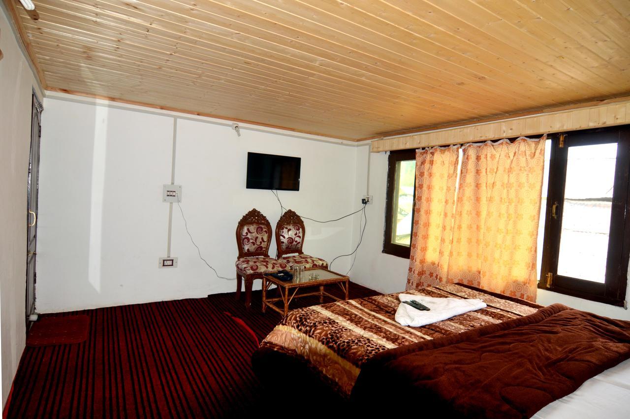 Kashmir House Hotel Pahalgām Екстериор снимка